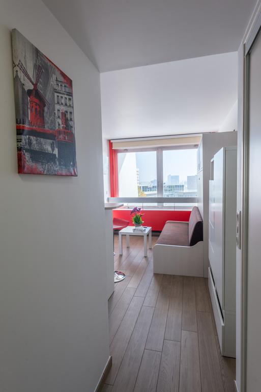 Paris La Defense Studio Puteaux Room photo