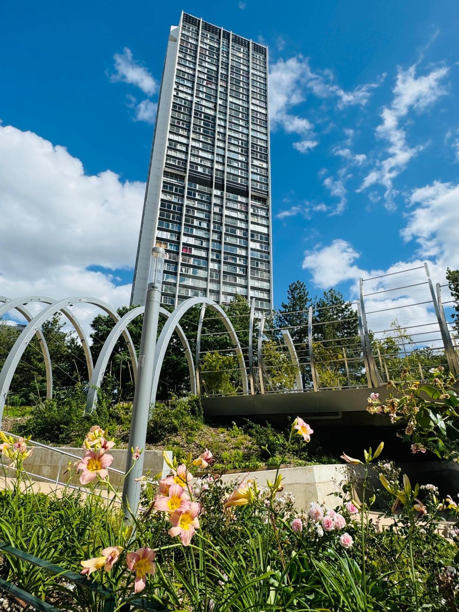 Paris La Defense Studio Puteaux Exterior photo